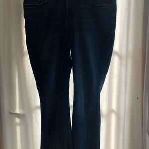 Women's Dark Blue Jeans